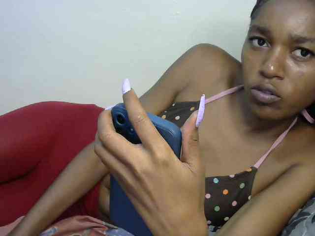 Truegirl2 webcam