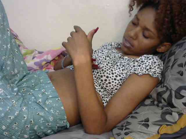 Truegirl2 webcam