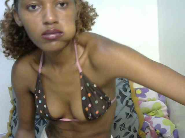 Truegirl2 webcam