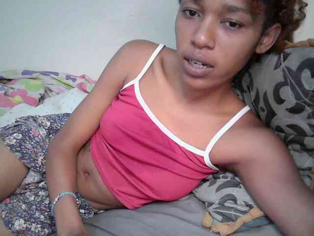 Truegirl2 webcam