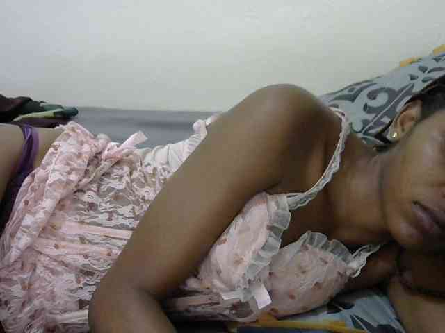 Truegirl2 webcam