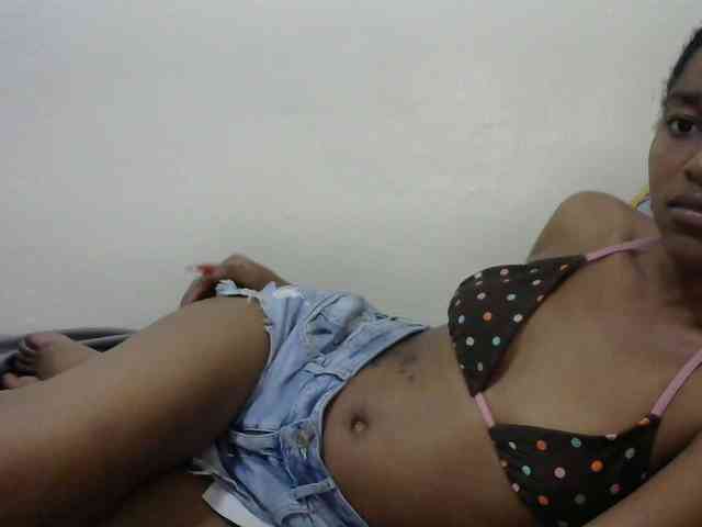 Truegirl2 webcam