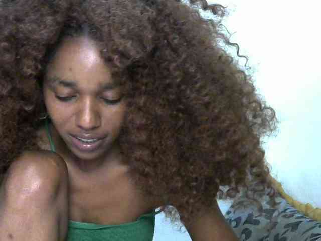 Truegirl2 webcam