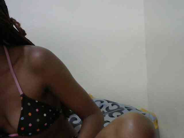 Truegirl2 webcam