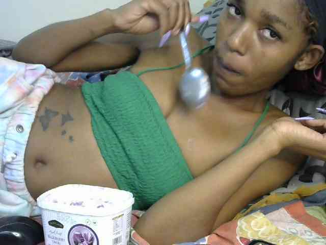 Truegirl2 webcam