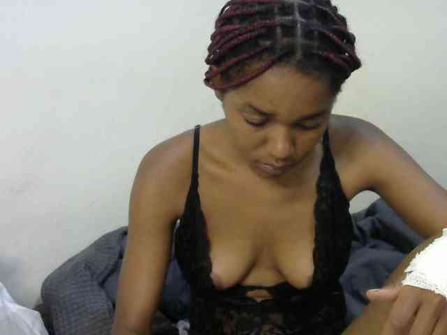Truegirl2 webcam