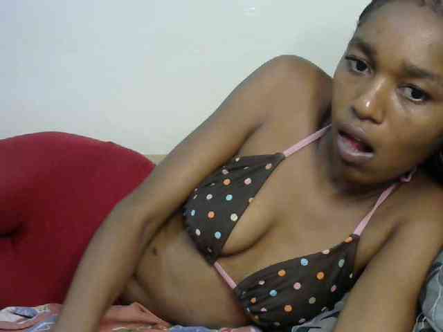 Truegirl2 webcam