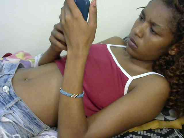Truegirl2 webcam