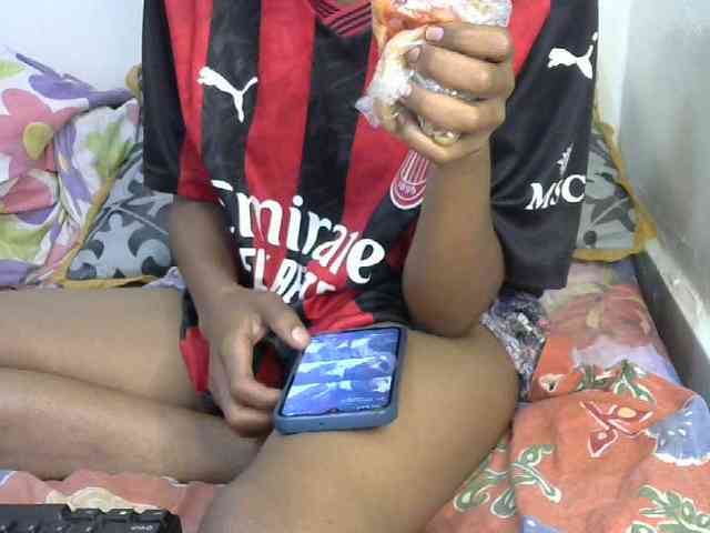 Truegirl2 webcam