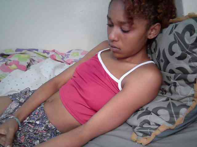 Truegirl2 webcam