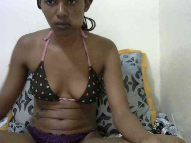 Truegirl2 webcam