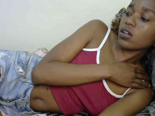 Truegirl2 webcam