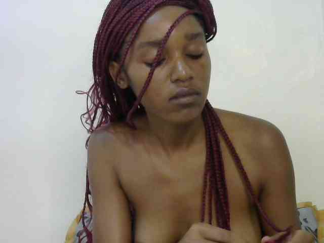 Truegirl2 webcam