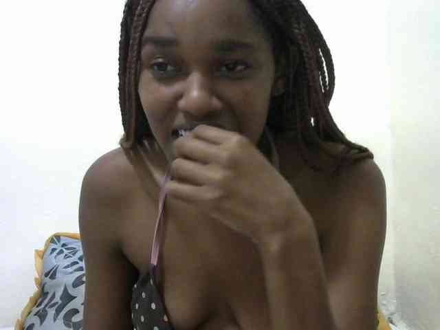Truegirl2 webcam