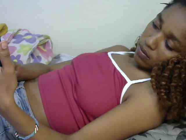 Truegirl2 webcam