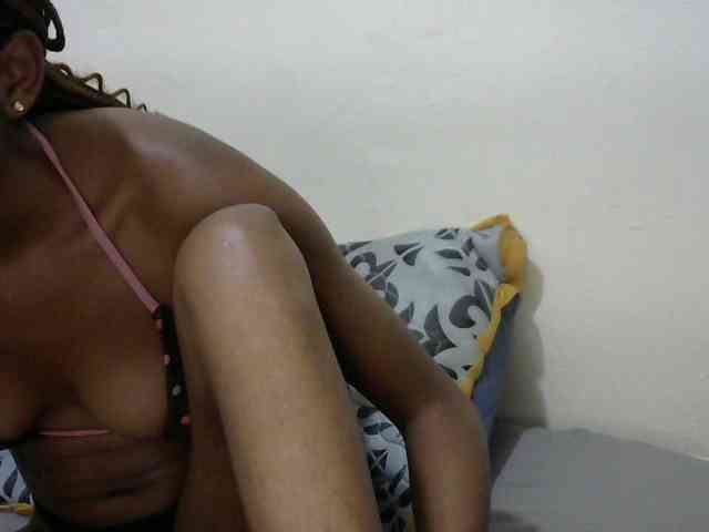 Truegirl2 webcam