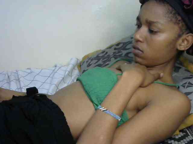 Truegirl2 webcam