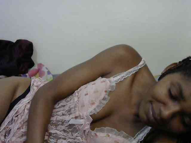 Truegirl2 webcam