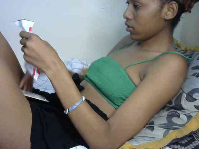 Truegirl2 webcam