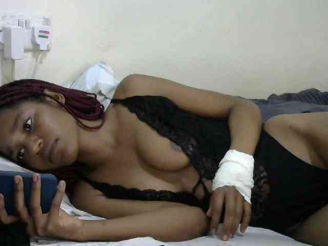 Truegirl2 webcam