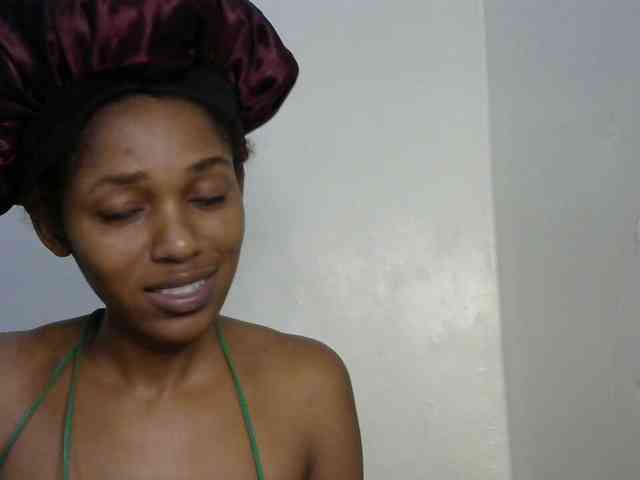 Truegirl2 webcam