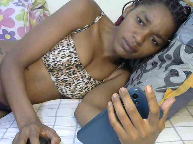 Truegirl2 webcam