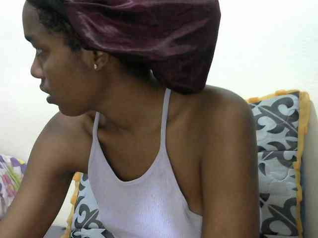 Truegirl2 webcam