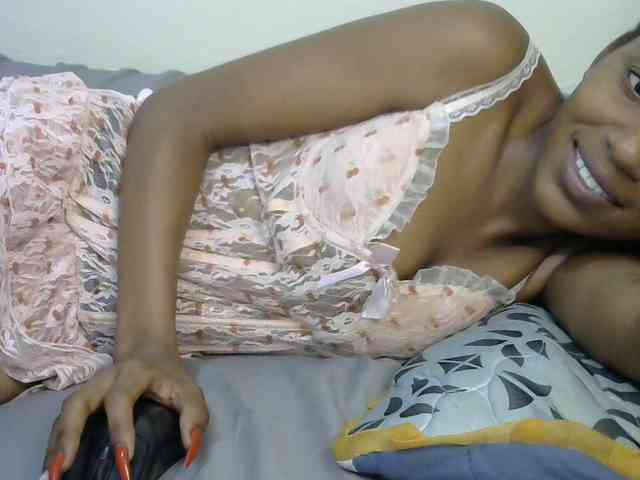 Truegirl2 webcam