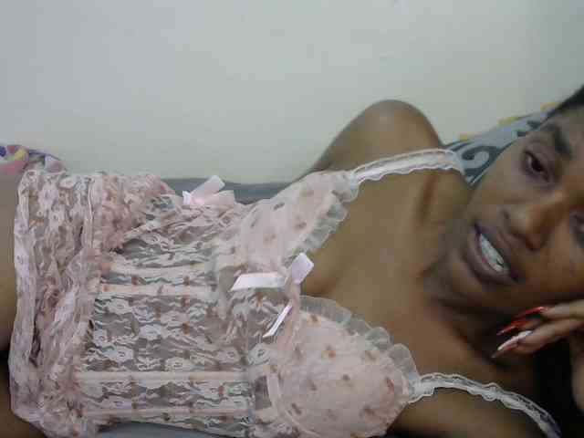 Truegirl2 webcam