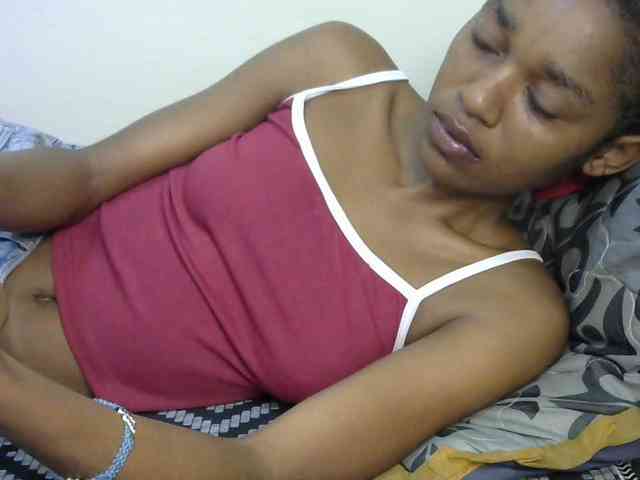 Truegirl2 webcam