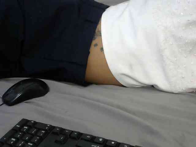 Truegirl2 webcam