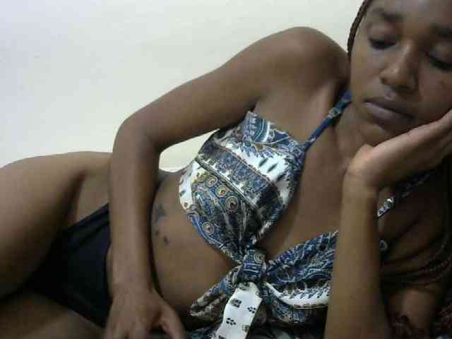 Model: Truegirl2