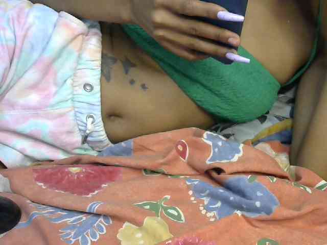 Truegirl2 webcam