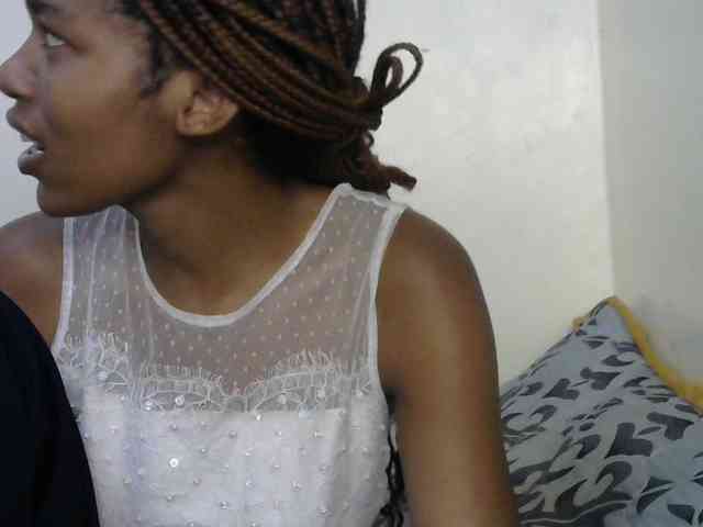 Truegirl2 webcam
