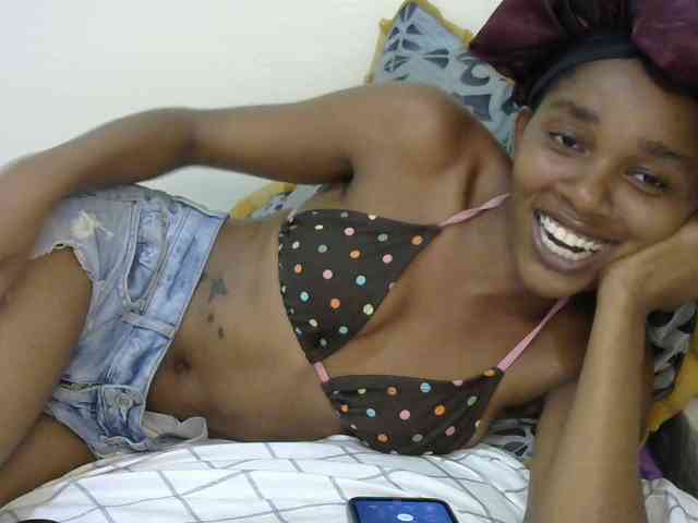 Truegirl2 webcam