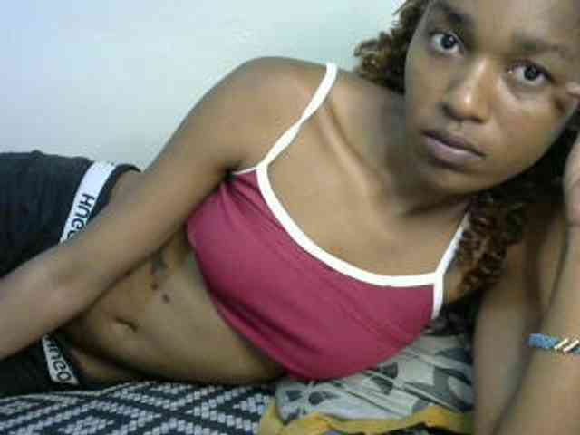 Truegirl2 webcam