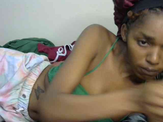 Truegirl2 webcam