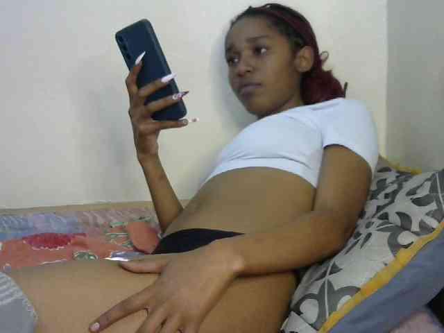 Truegirl2 webcam