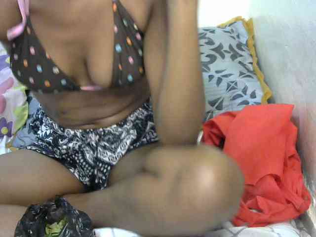 Truegirl2 webcam