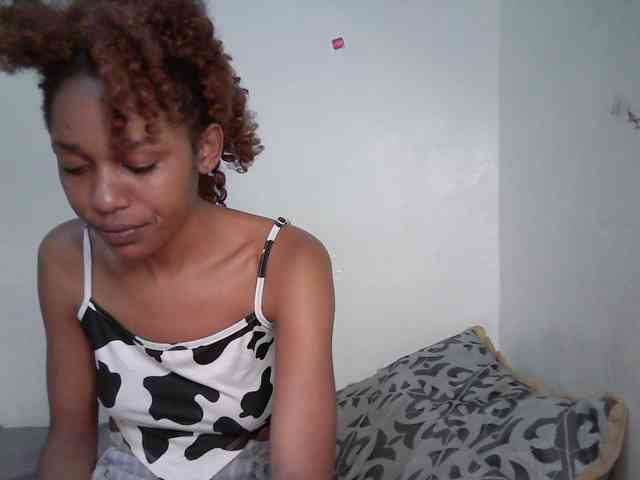 Truegirl2 webcam