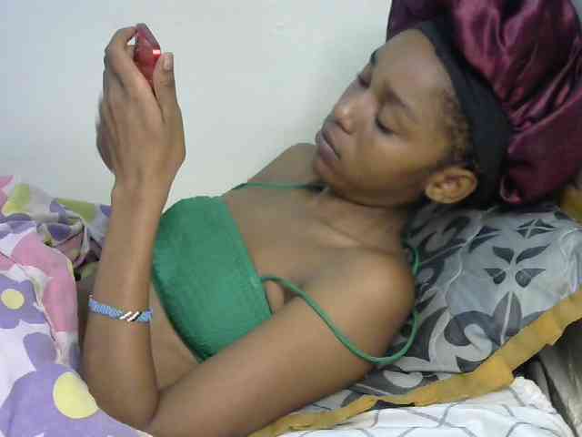 Truegirl2 webcam