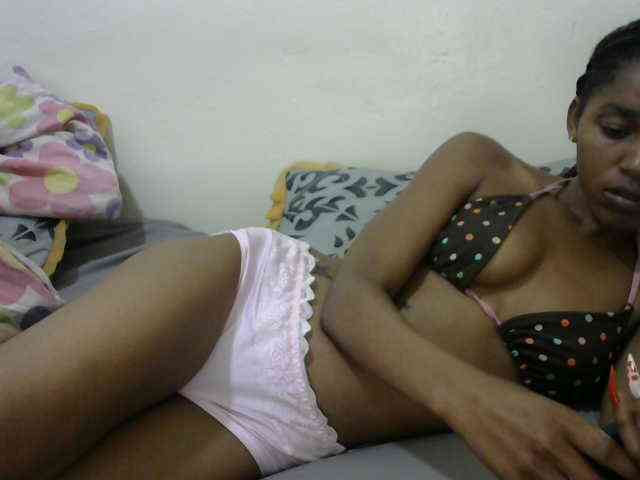 Truegirl2 webcam
