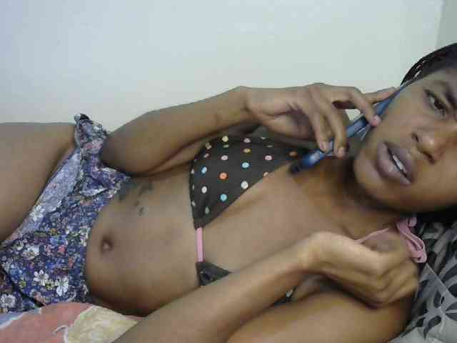 Truegirl2 webcam