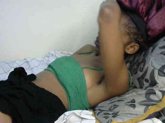 Truegirl2 webcam