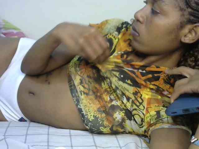 Truegirl2 webcam