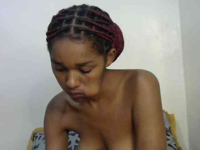 Truegirl2 webcam