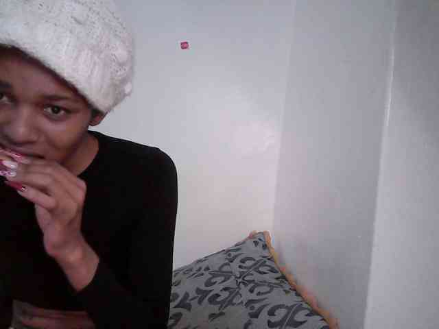 Truegirl2 webcam