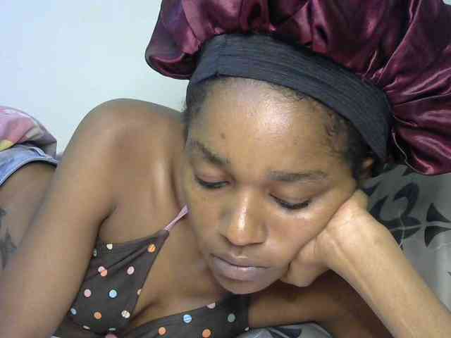 Truegirl2 webcam