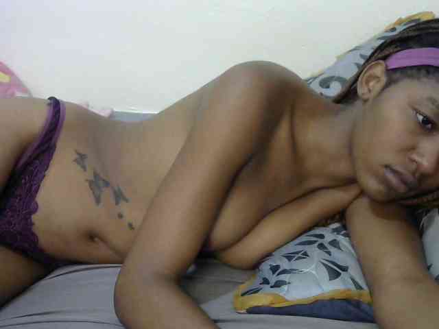 Truegirl2 webcam