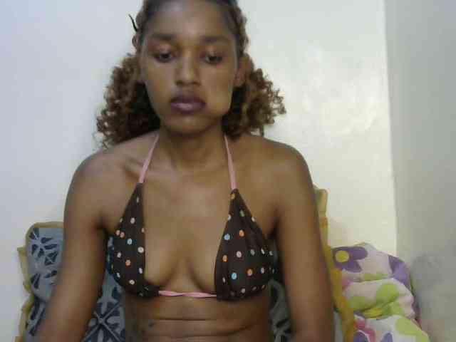 Truegirl2 webcam